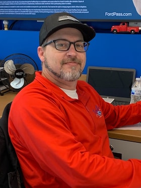 Staff member Johnny Secrest - Service Writer from ID_c3007b8ee22f