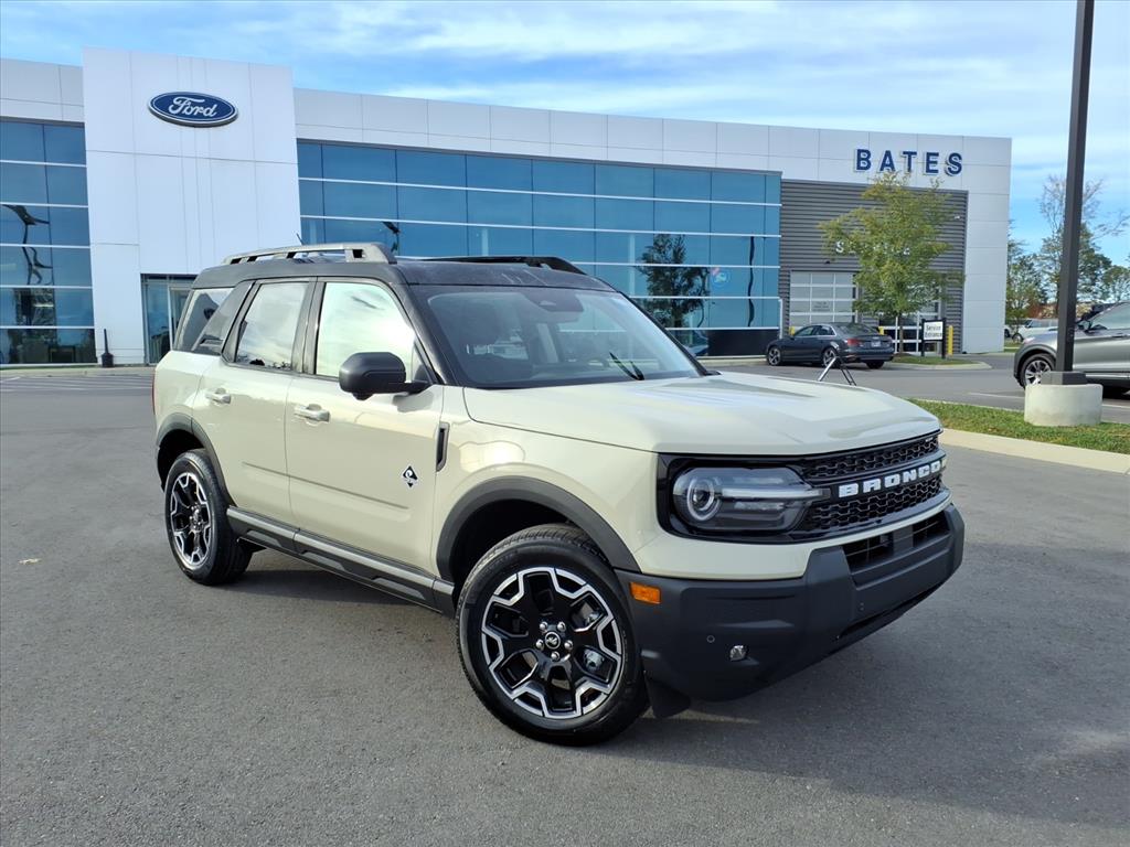 2025 Ford Bronco Sport Outer Banks's photo