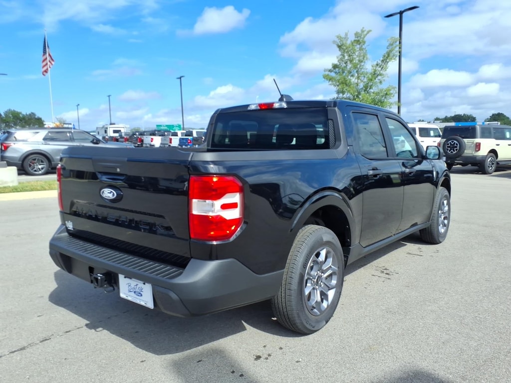 New 2026 Ford Maverick XLT TRUCK