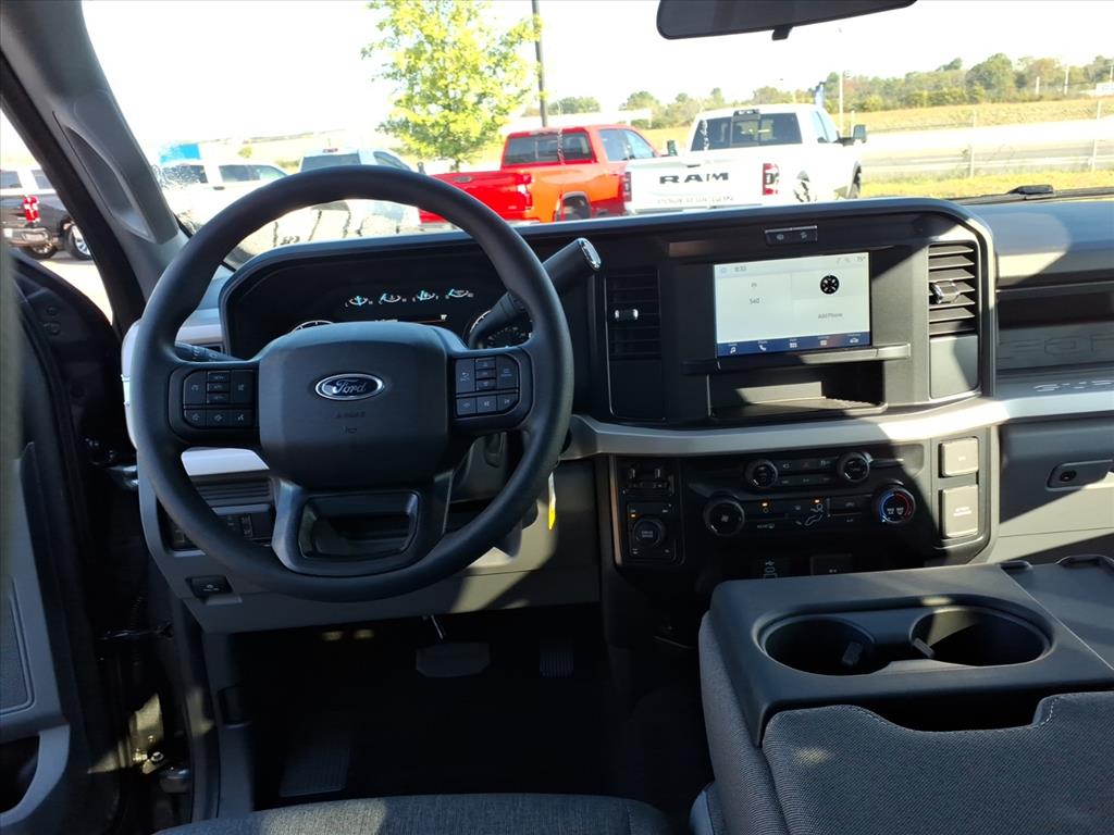 2026 Ford F-250 Super Duty XL - Photo 14