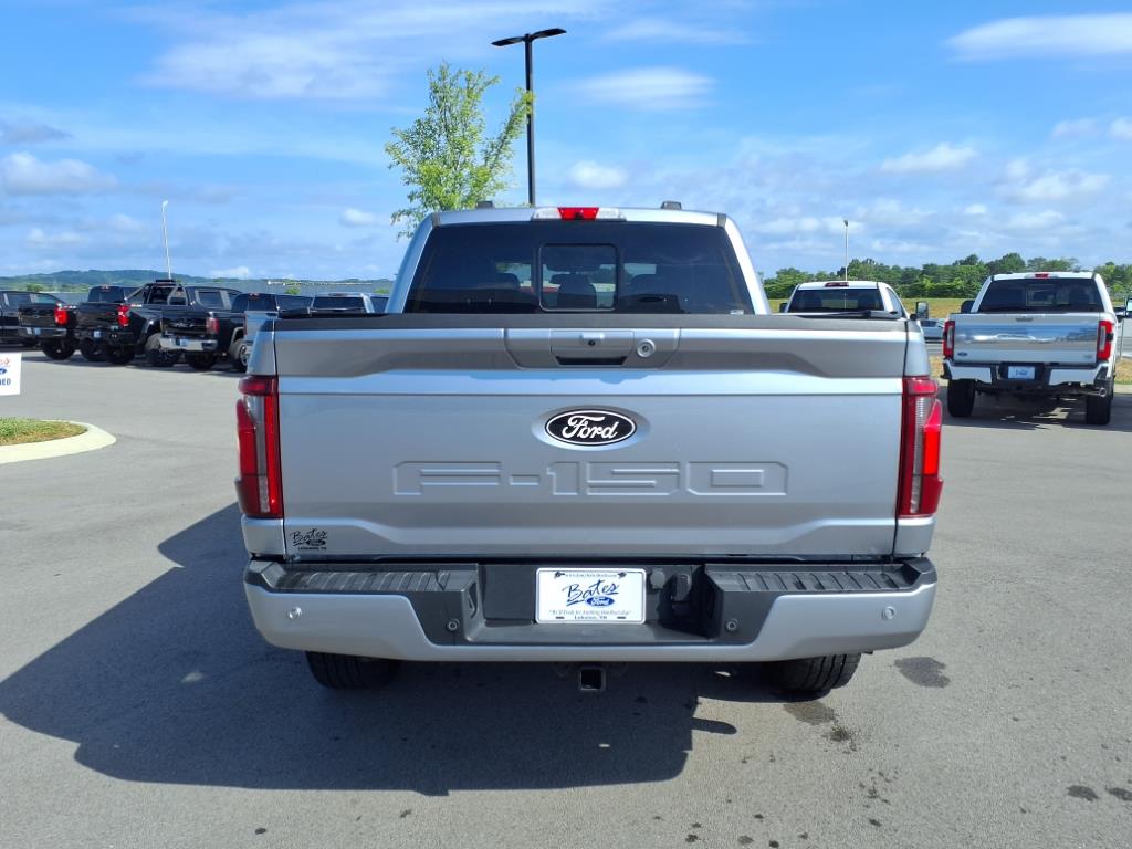 2024 Ford F-150 Platinum photo 4