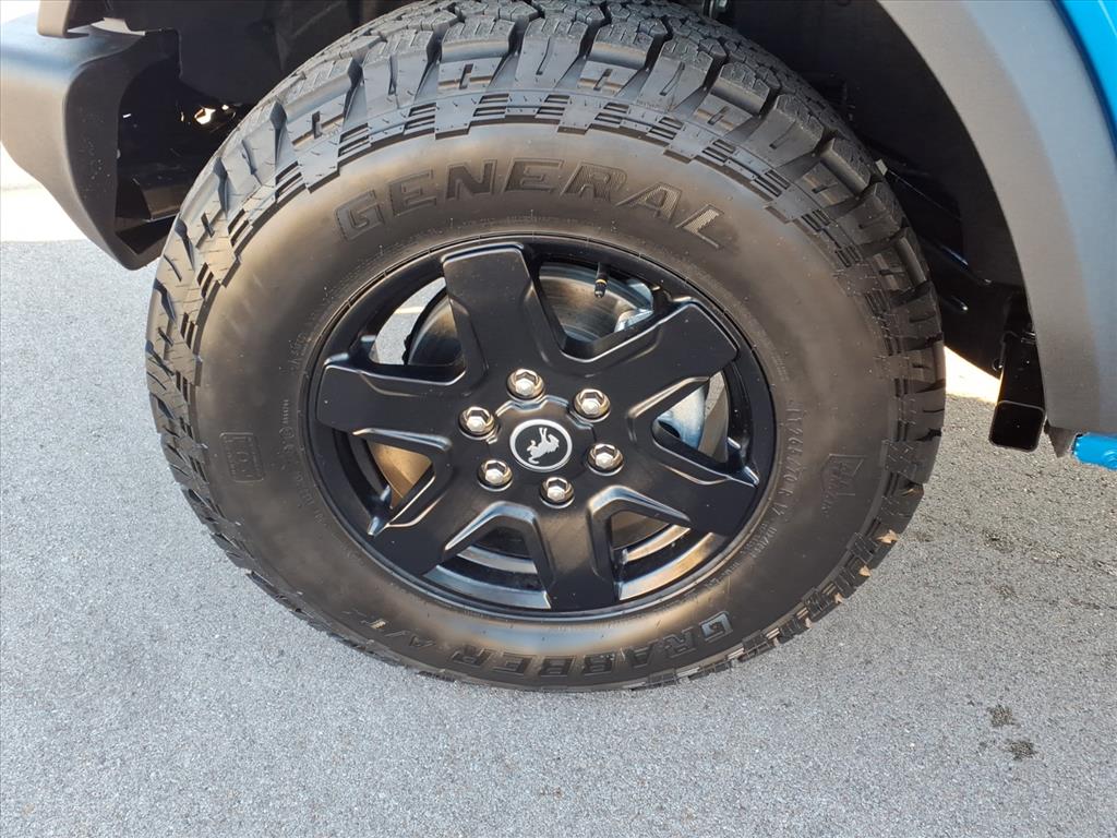 2025 Ford Bronco 4-Door Big Bend - Photo 9