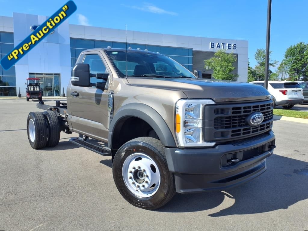 2023 Ford F-600's photo