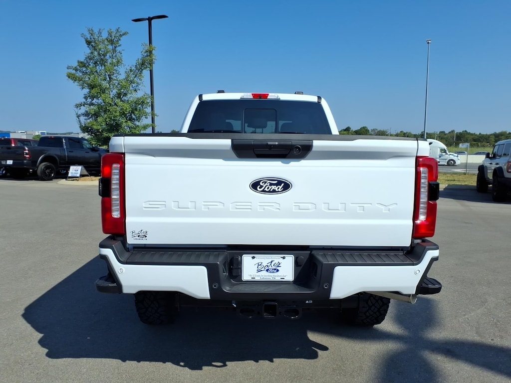 New 2027 Ford F-Series Sd F250 4X4 Crew/C TRUCK