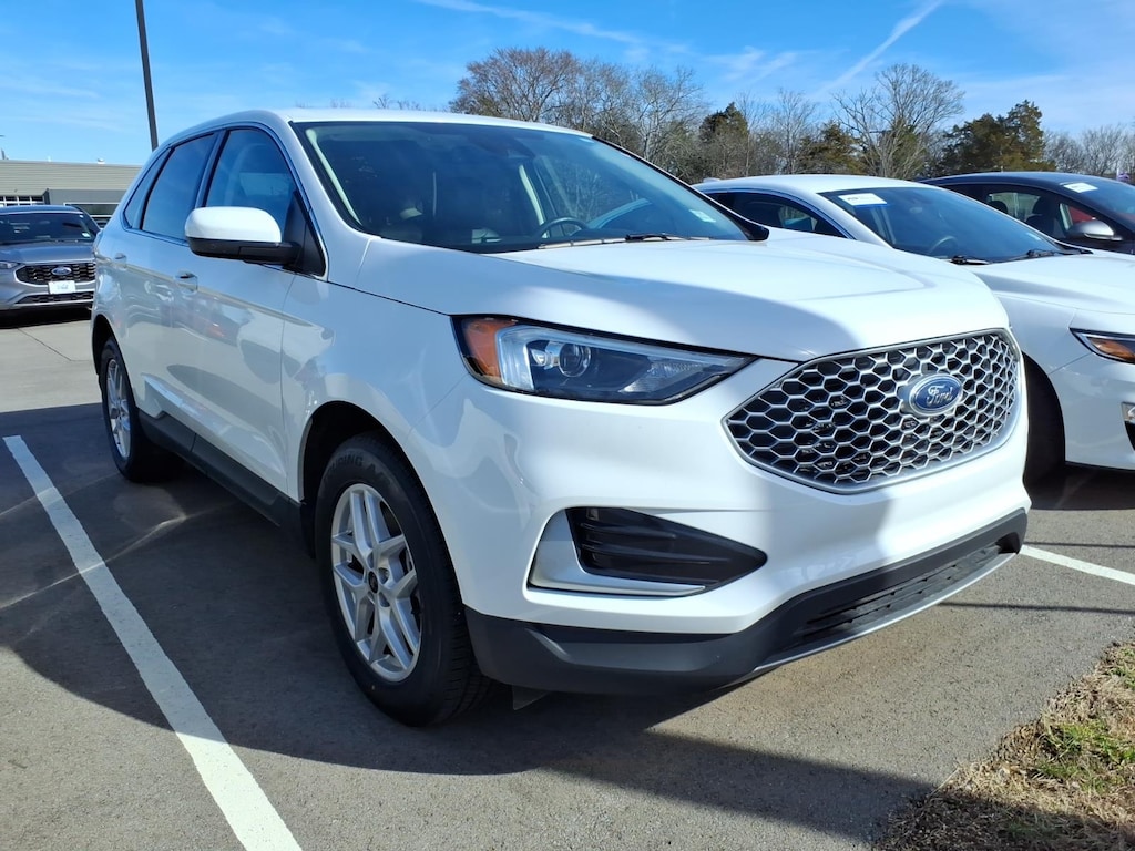 Used 2024 Ford Edge SEL SUV