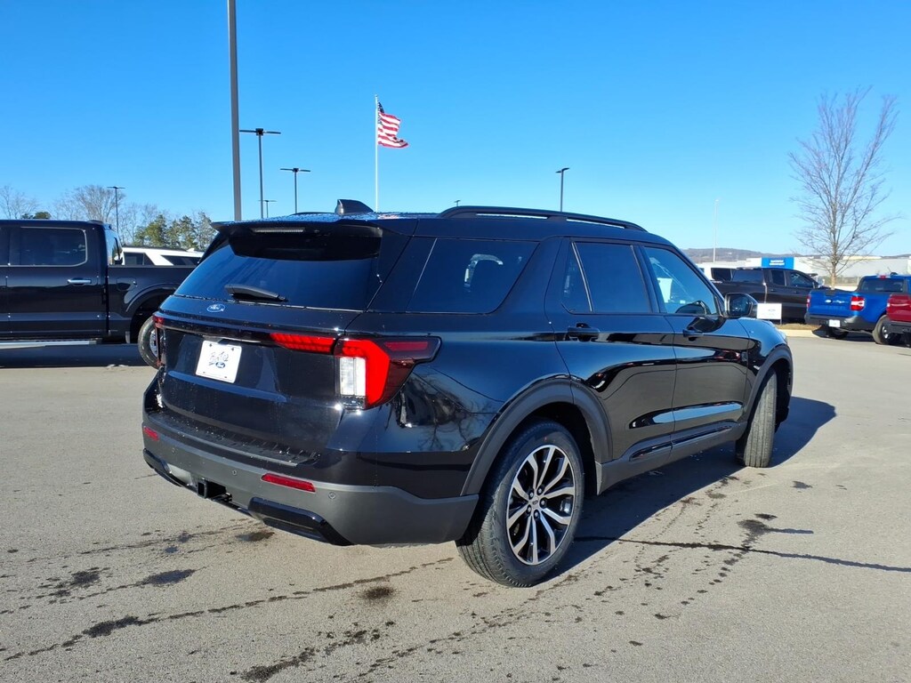 New 2026 Ford Explorer ST-Line SUV