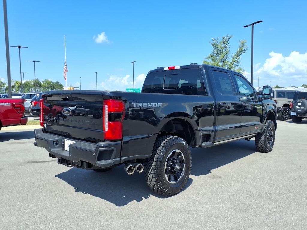 New 2026 Ford Super Duty F-250® Lariat® TRUCK