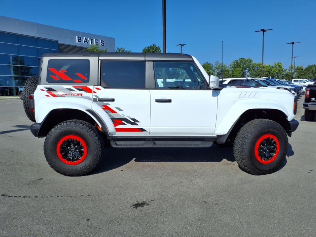 2024 Ford Bronco Raptor photo 2