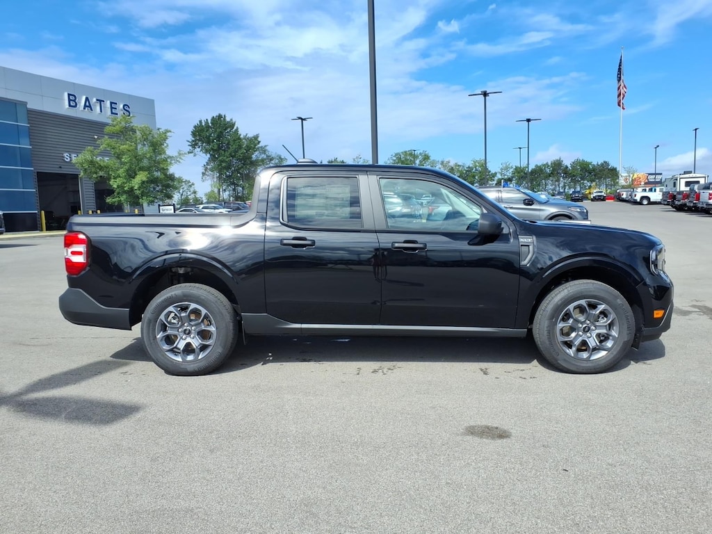 New 2026 Ford Maverick XLT TRUCK
