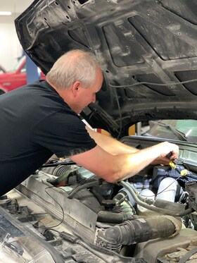 Staff member Diesel Dr. Gary Driver from ID_814a3af05fa5