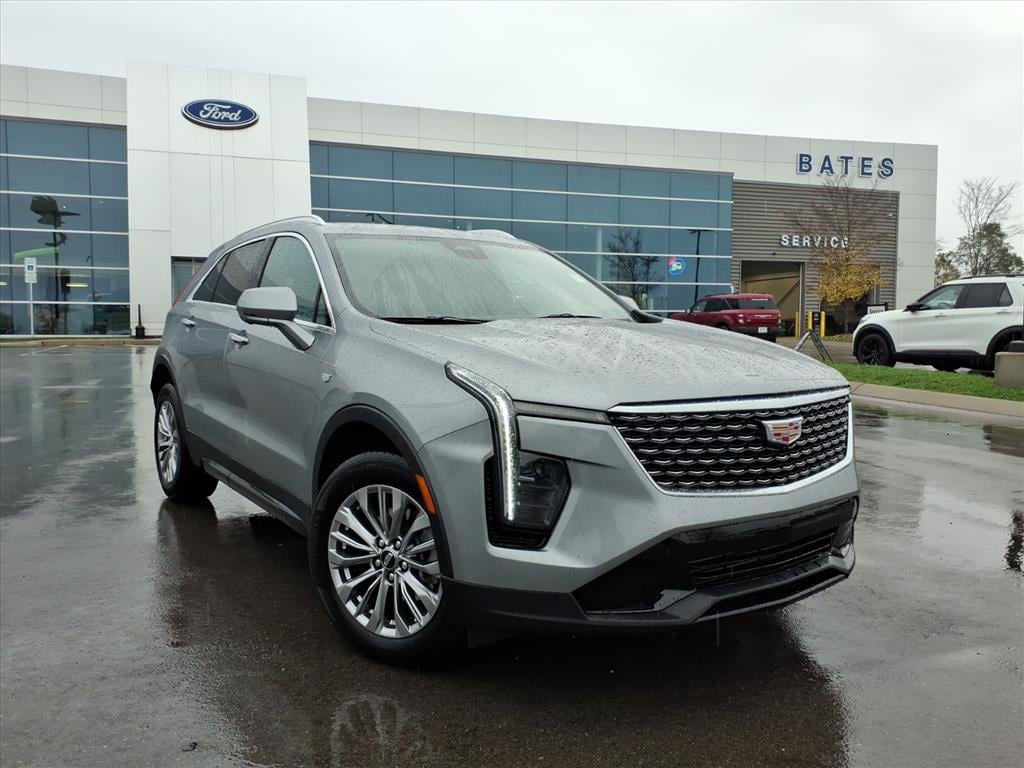 2025 Cadillac XT4 Premium Luxury's photo