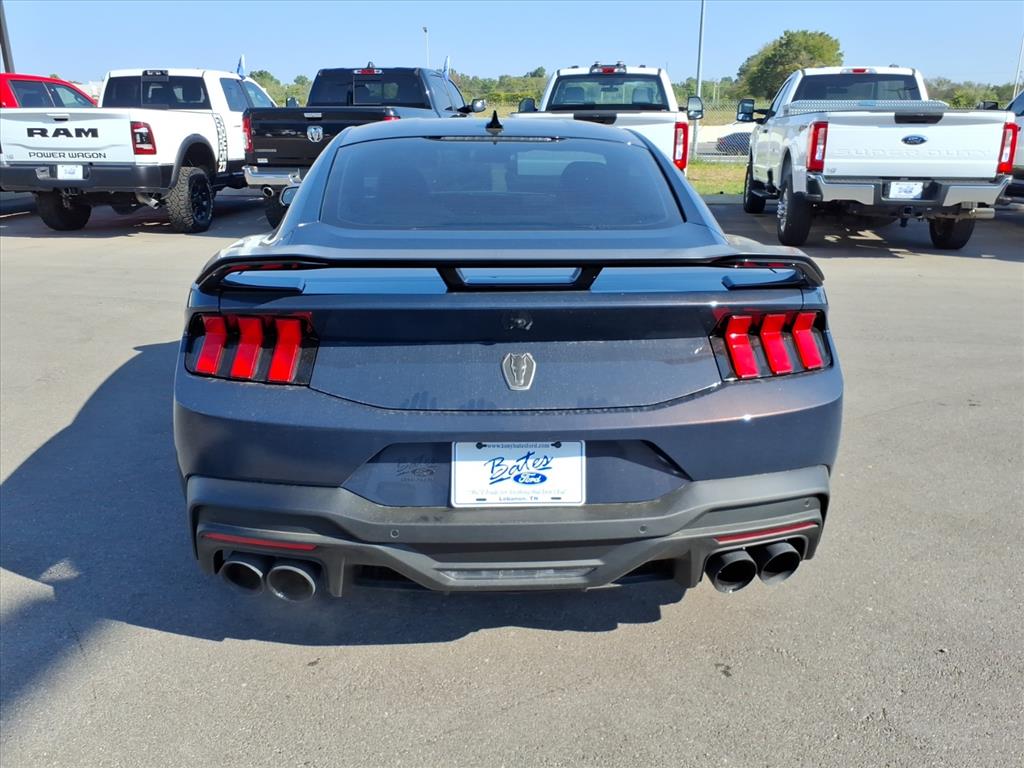 2025 Ford Mustang Dark Horse photo 4