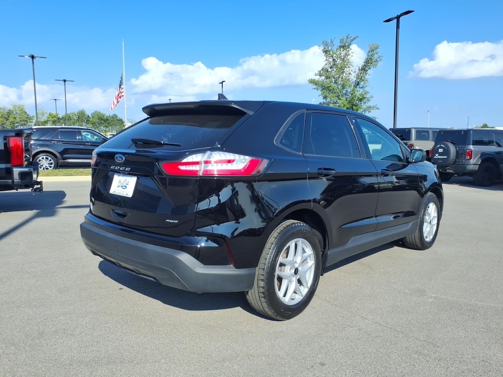 Certified 2024 Ford Edge SE SUV