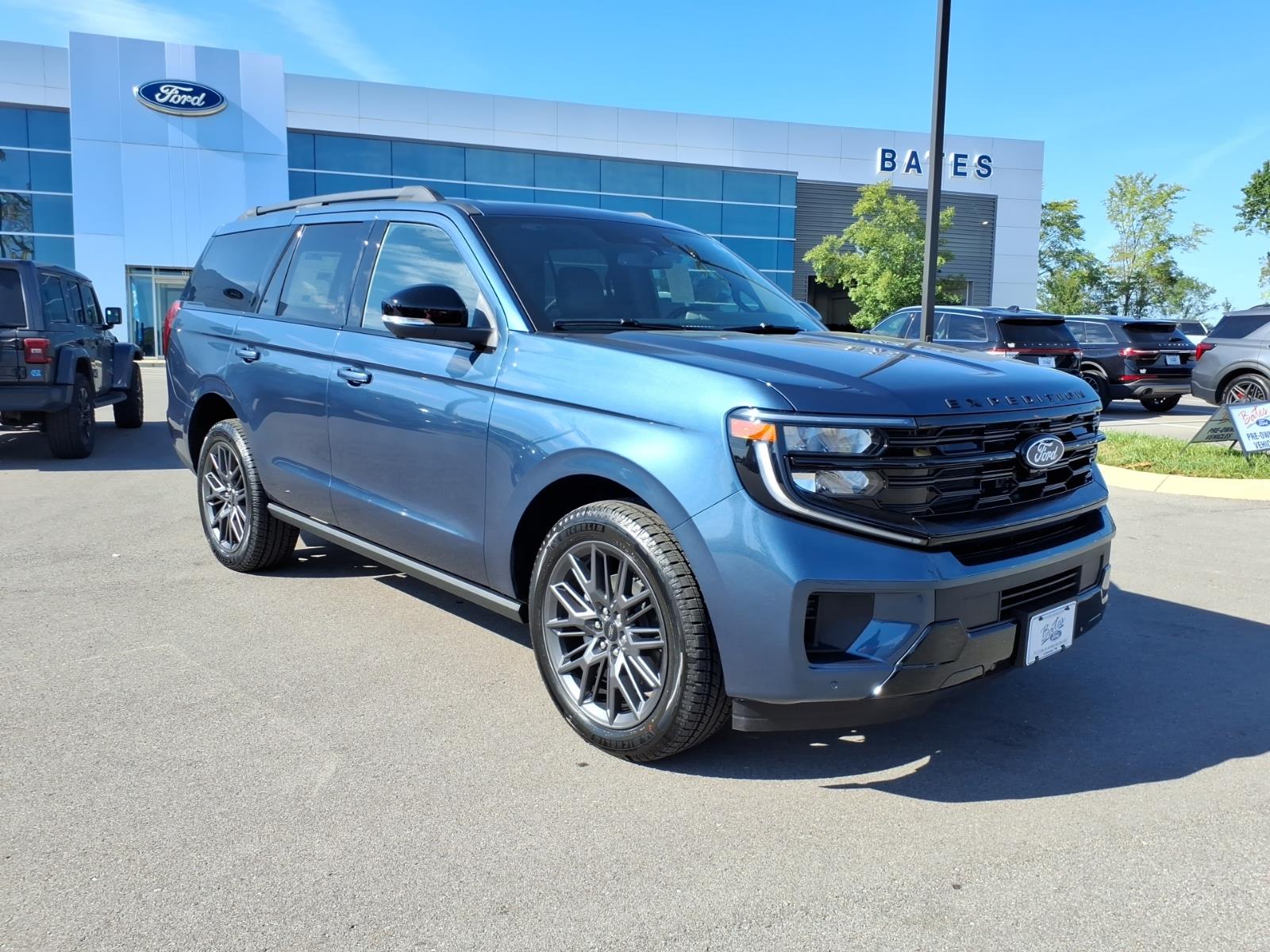 New 2027 Ford Expedition Platinum