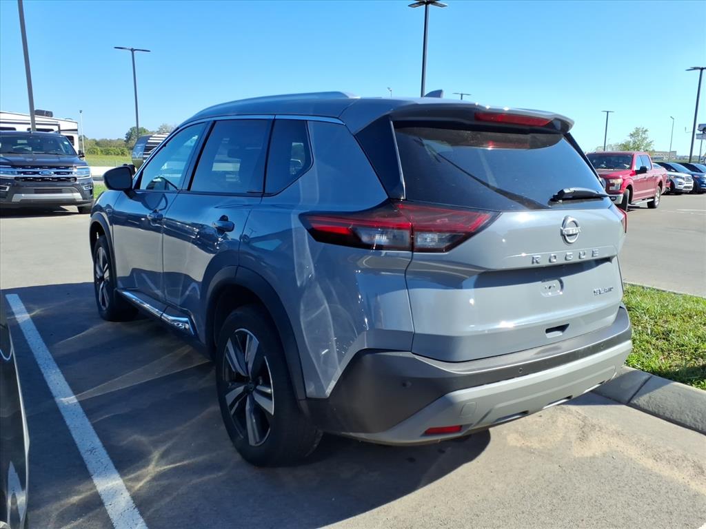 2021 Nissan Rogue SL photo 4