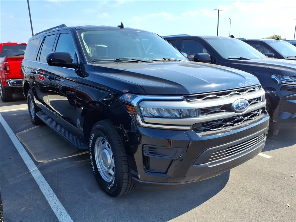 2023 Ford Expedition's photo