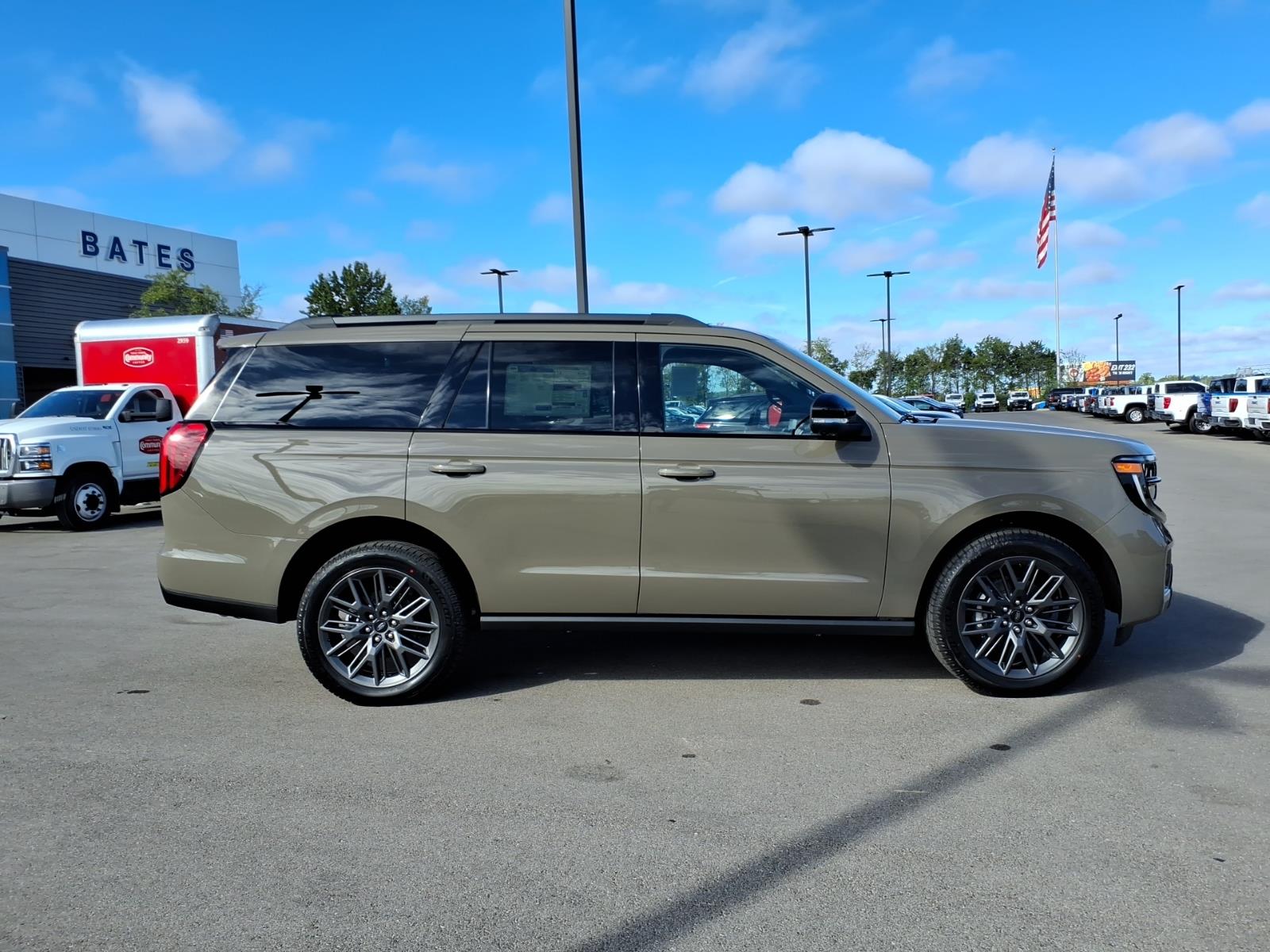 New 2027 Ford Expedition Platinum SUV