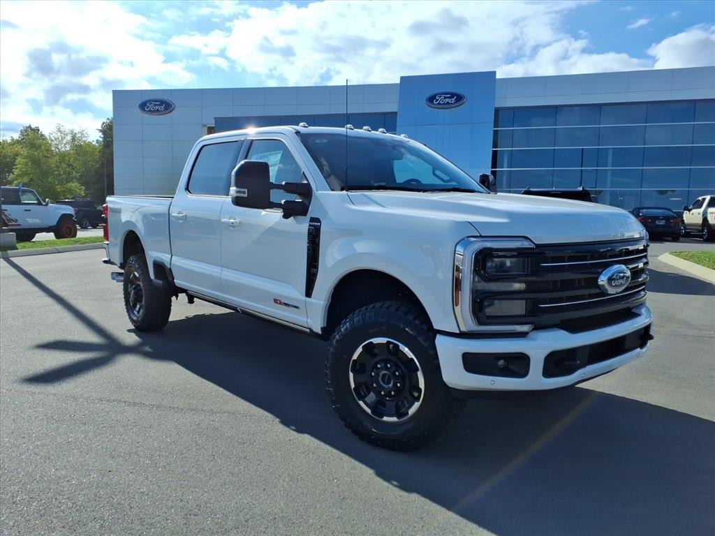 New 2026 Ford Super Duty F-250 Platinum TRUCK