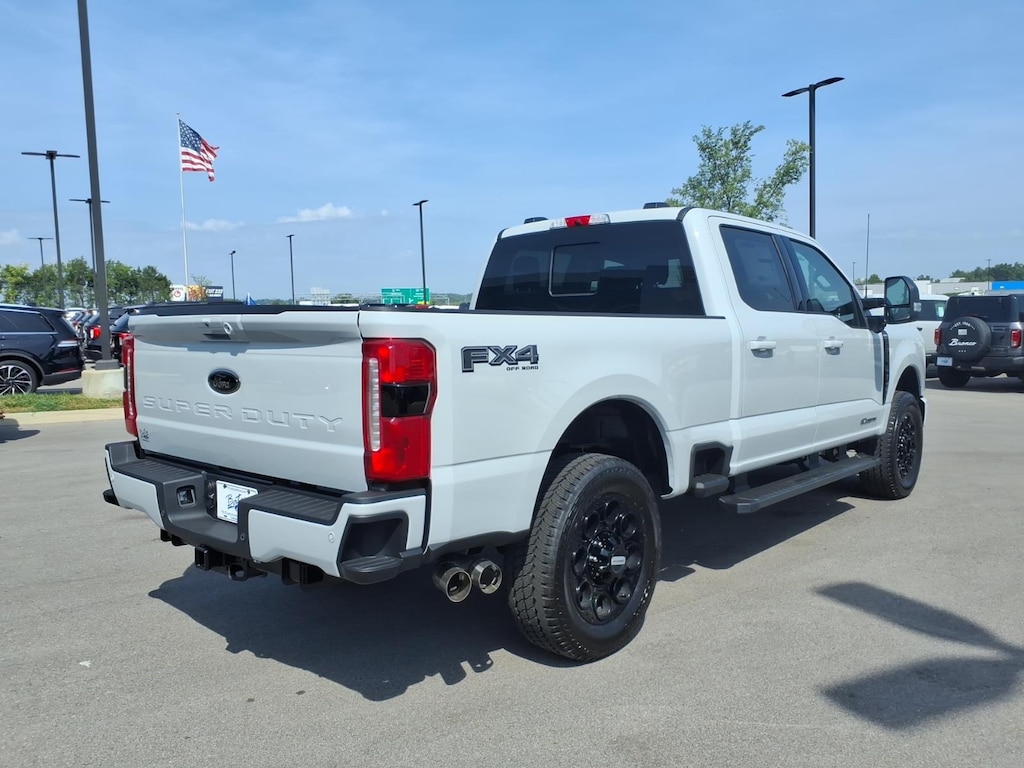 New 2026 Ford Super Duty F-250® Lariat® TRUCK