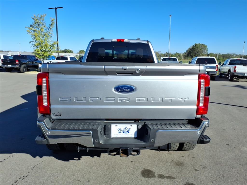 2024 Ford F-450 photo 4