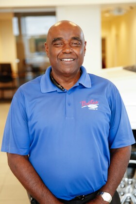 Staff member Ronnie Kelley  from ID_155277077a45