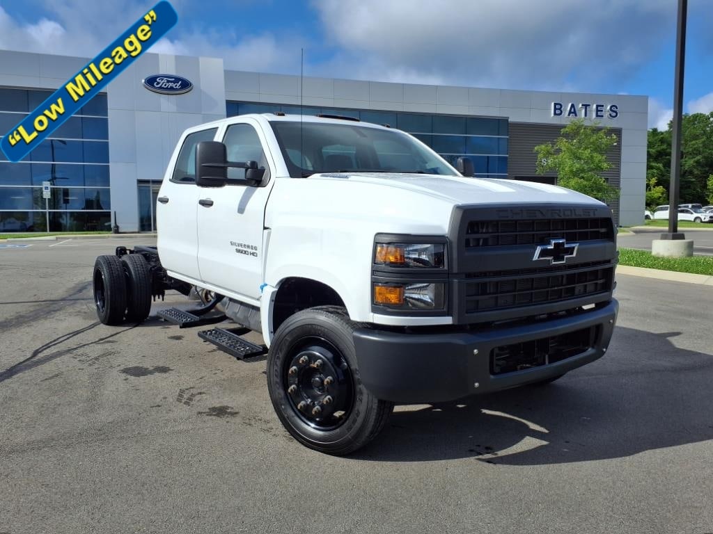 2023 Chevrolet Silverado 4500 Medium Duty Chassis Cab