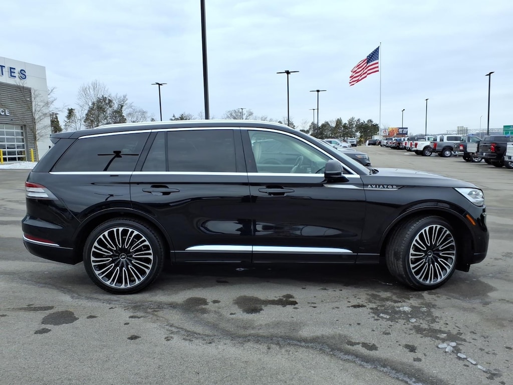 Used 2024 Lincoln Aviator Black Label SUV