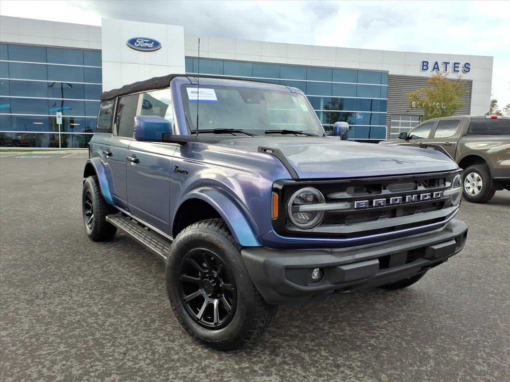 2022 Ford Bronco 4-Door Outer Banks's photo