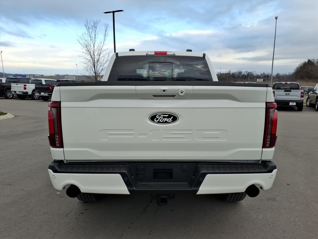 New 2025 Ford F-150 Lariat TRUCK