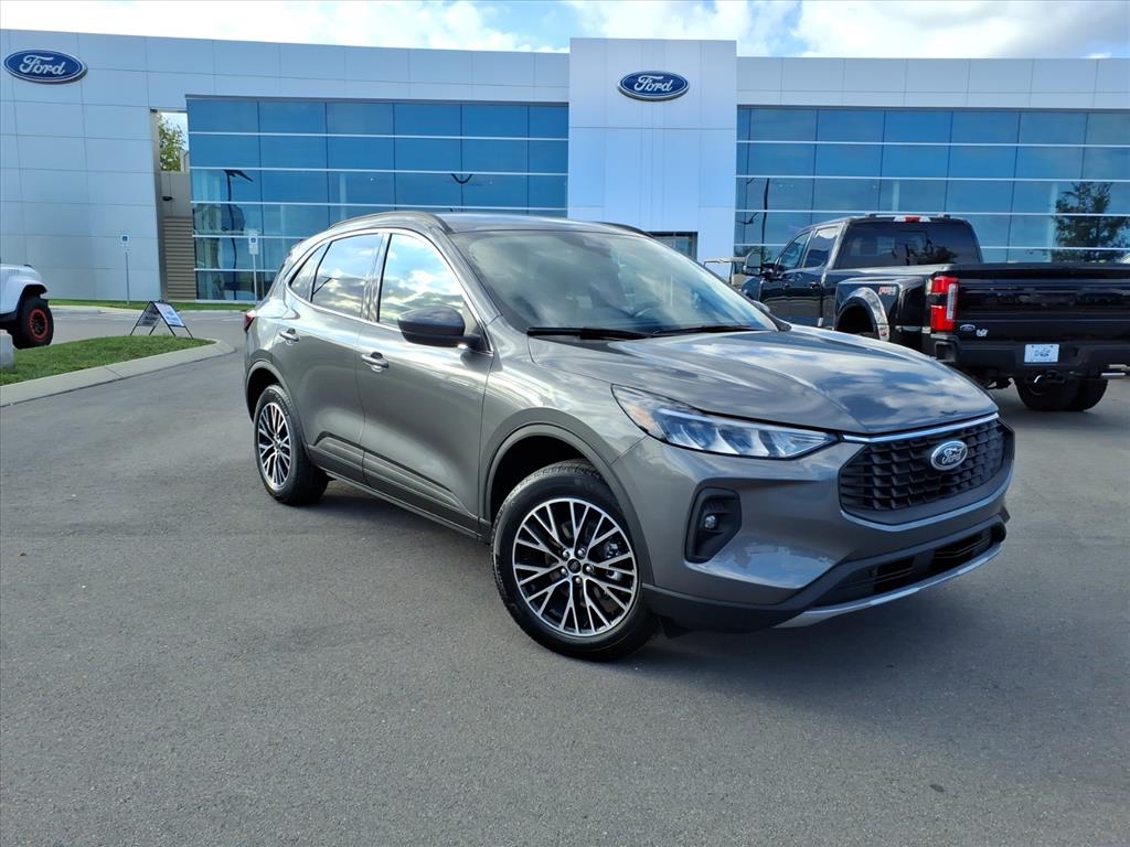 2026 Ford Escape PHEV's photo