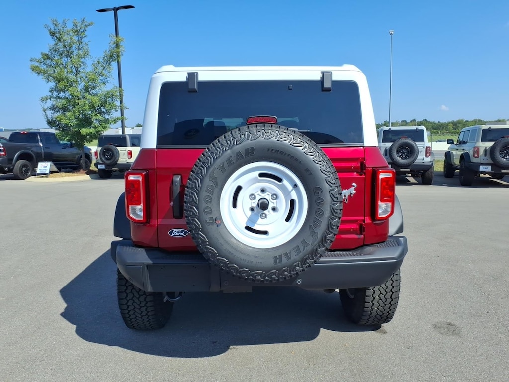 New 2026 Ford Bronco Heritage Edition SUV