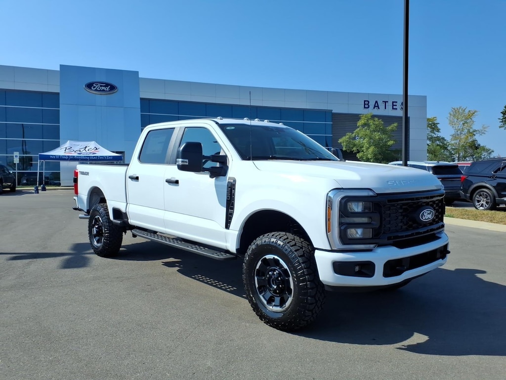 New 2027 Ford F-Series Sd F250 4X4 Crew/C TRUCK