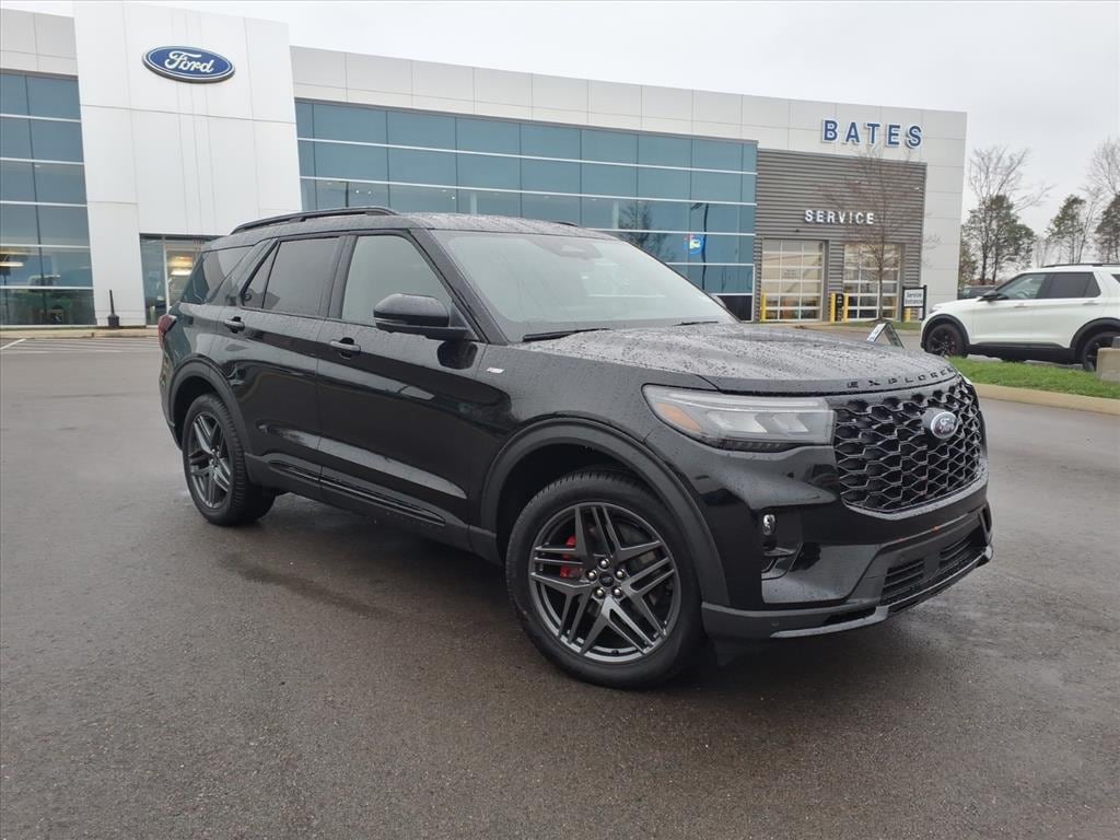 2026 Ford Explorer ST-LINE's photo