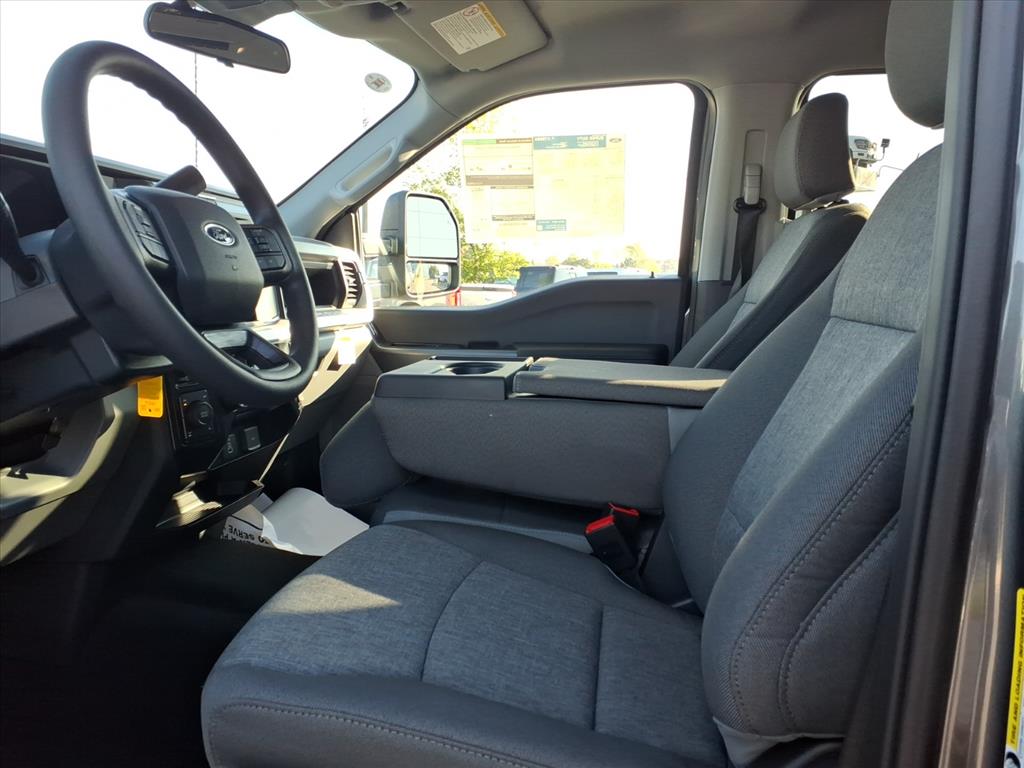 2026 Ford F-250 Super Duty XL - Photo 10