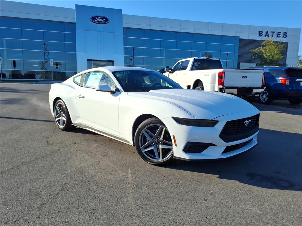 2026 Ford Mustang EcoBoost's photo