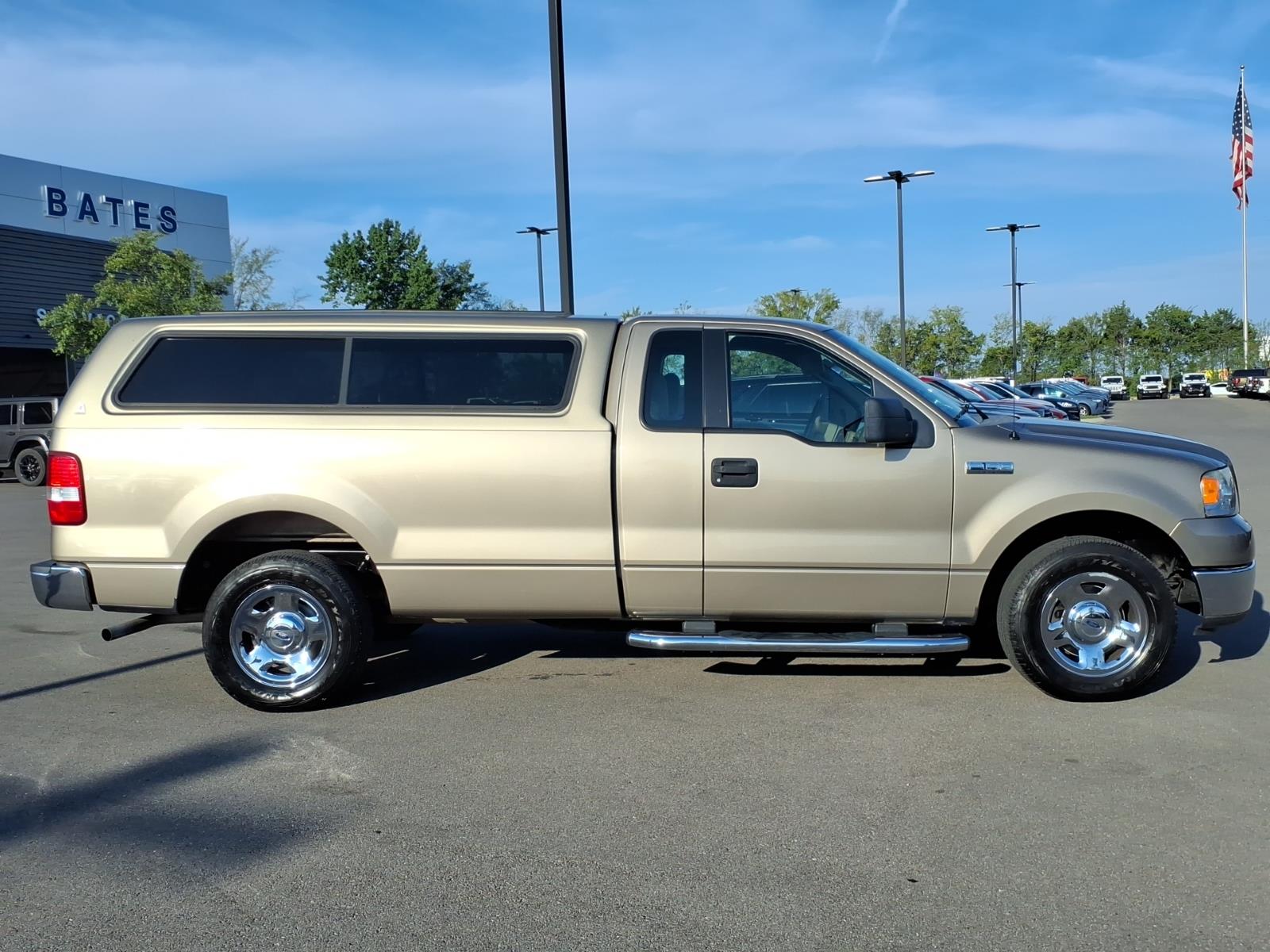 Used 2005 Ford F-150 XL with VIN 1FTPF12515NB36143 for sale in Lebanon, TN