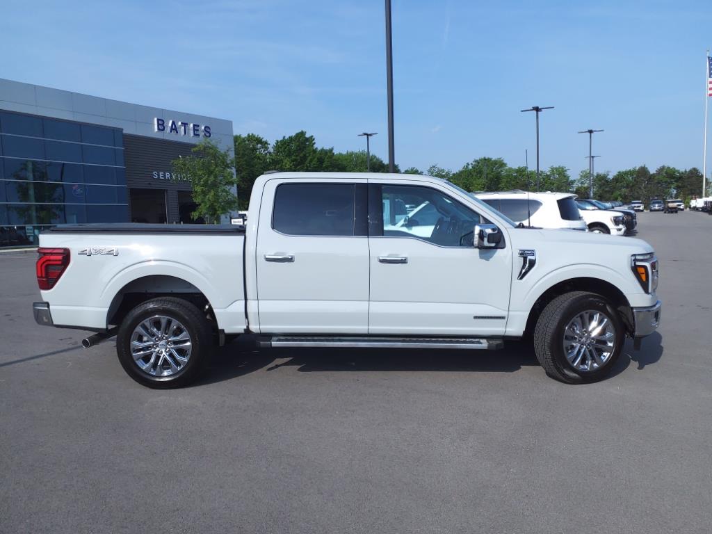 2024 Ford F-150 Lariat photo 2