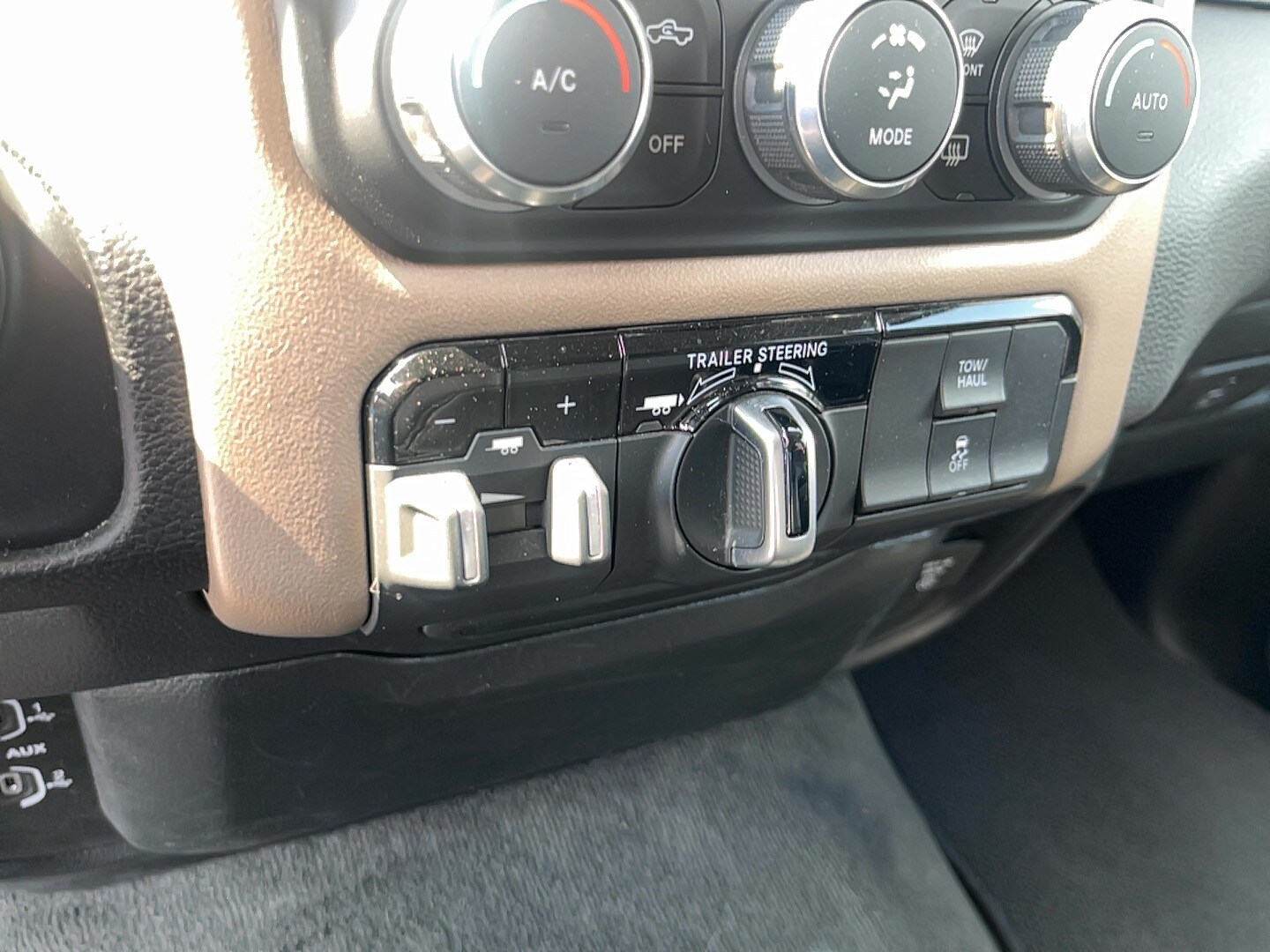 2021 RAM Ram 1500 Pickup Laramie - Photo 16
