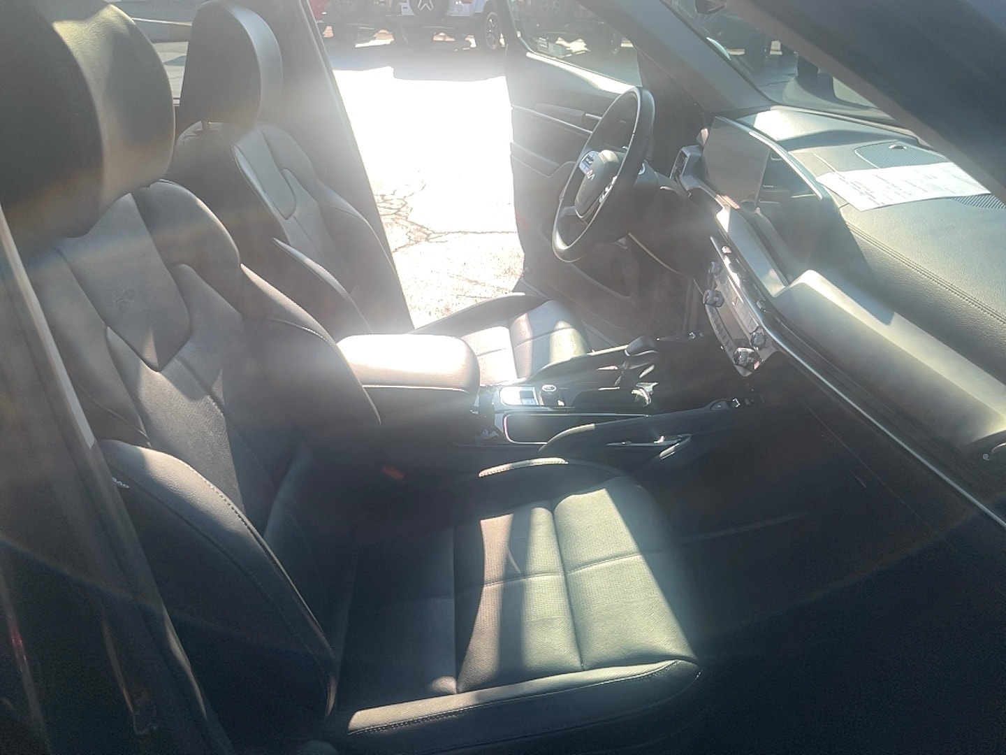2024 Kia Telluride EX - Photo 17