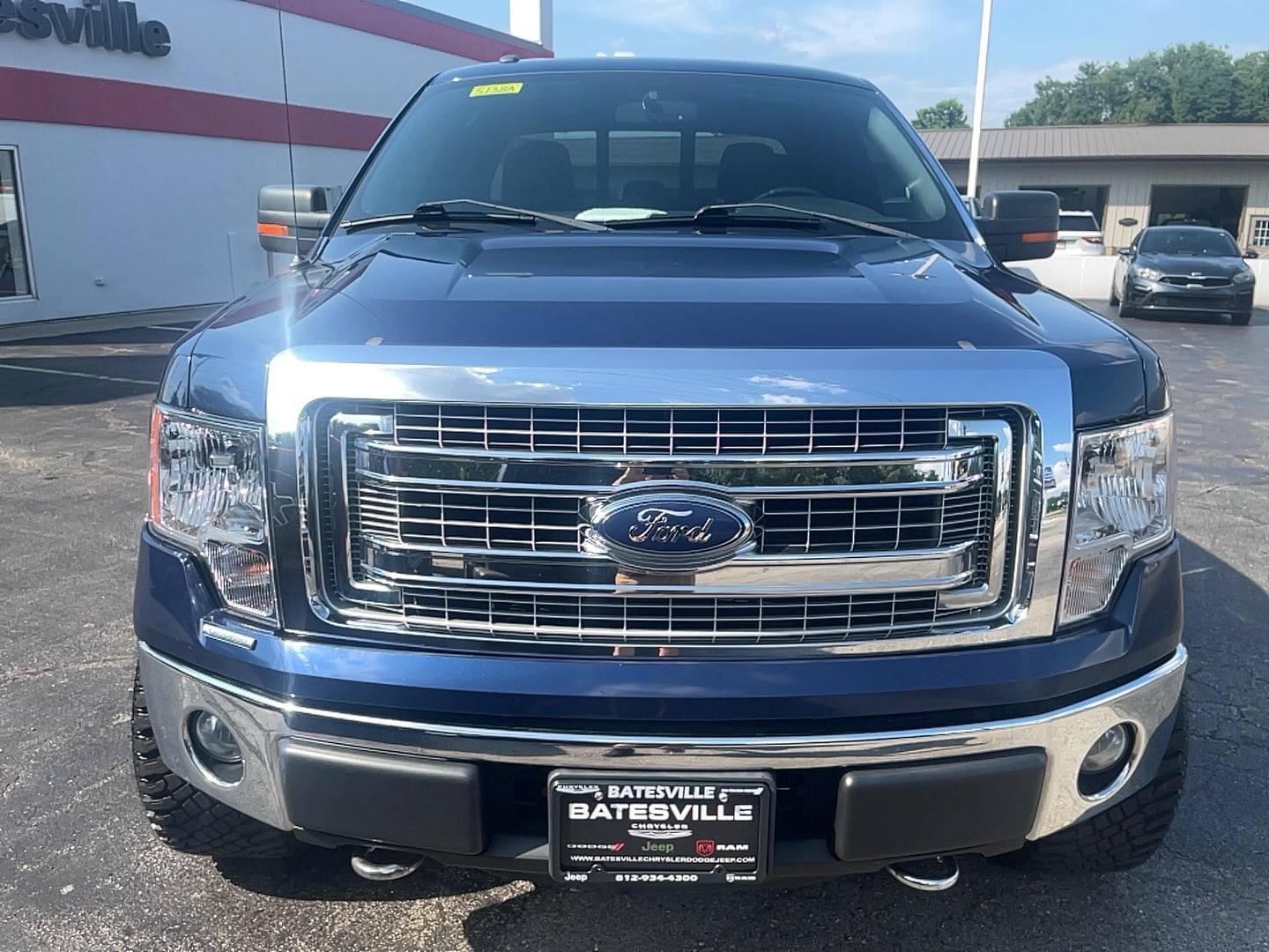 Used 2013 Ford F-150 XLT with VIN 1FTFX1ET0DFD96206 for sale in Batesville, IN