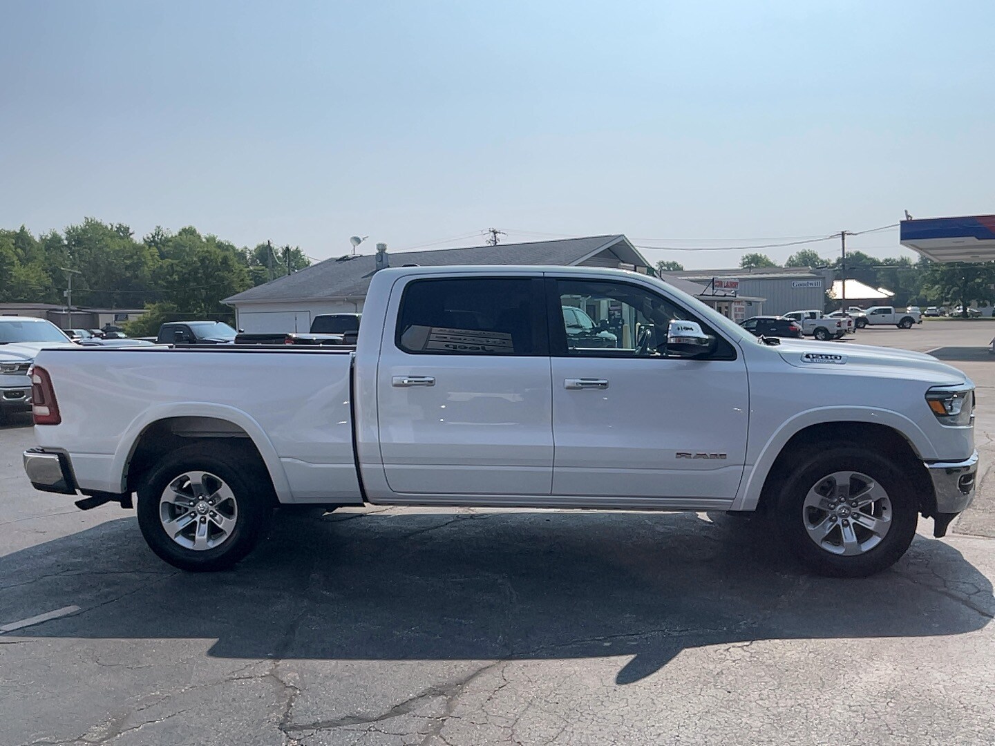 2021 Ram 1500 Laramie photo 4