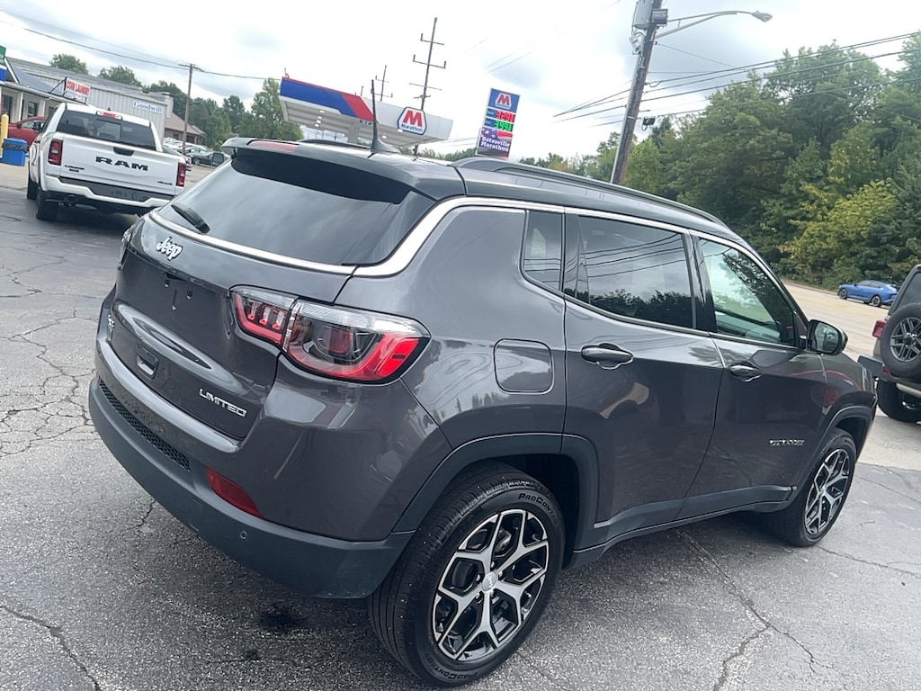Used 2024 Jeep Compass Limited SUV