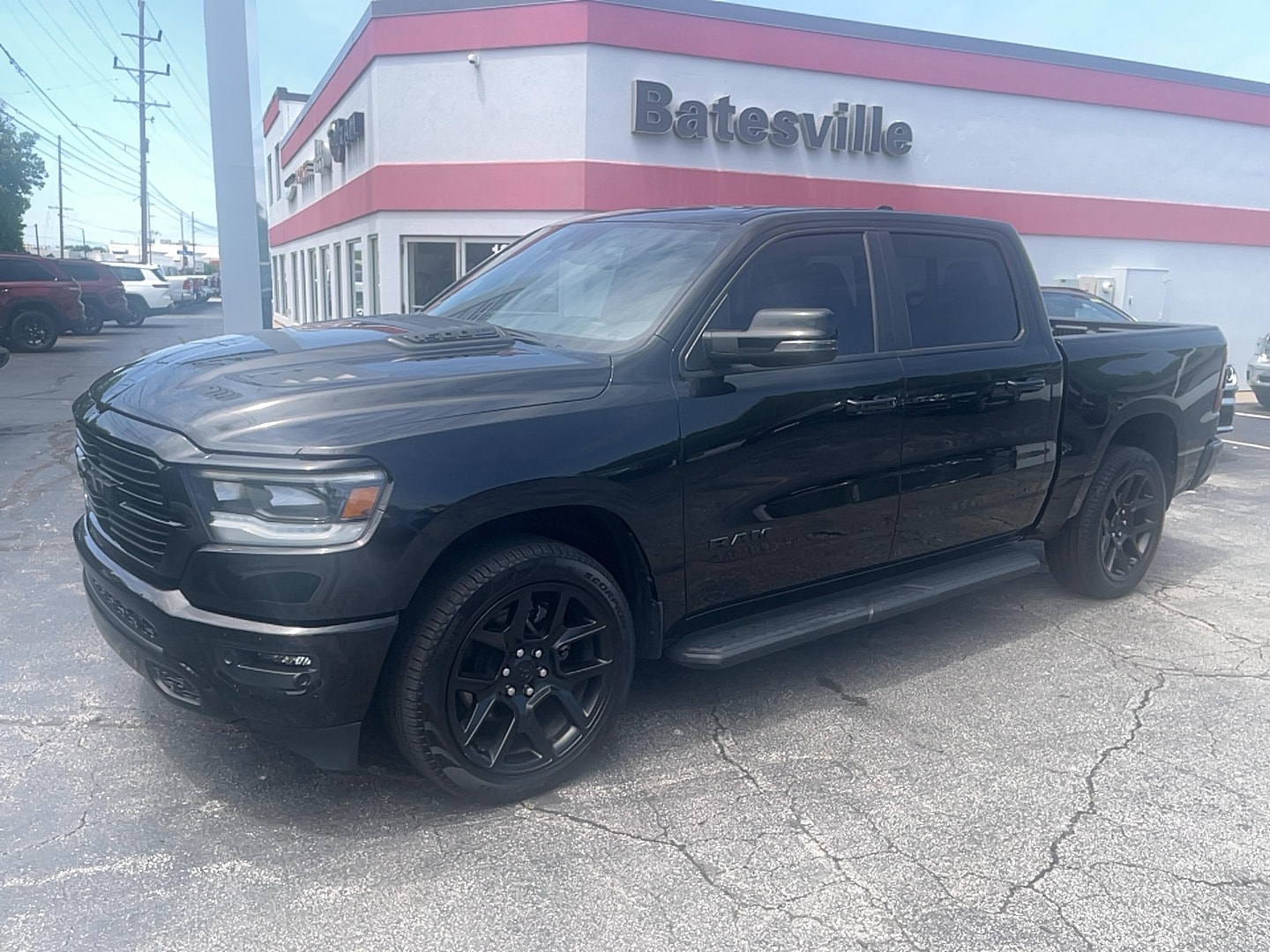 2023 RAM 1500 Laramie 4x4 Crew Cab 5'7's photo