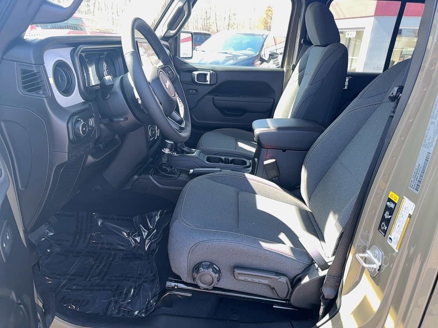 2025 Jeep Wrangler 4-Door Sport S - Photo 9