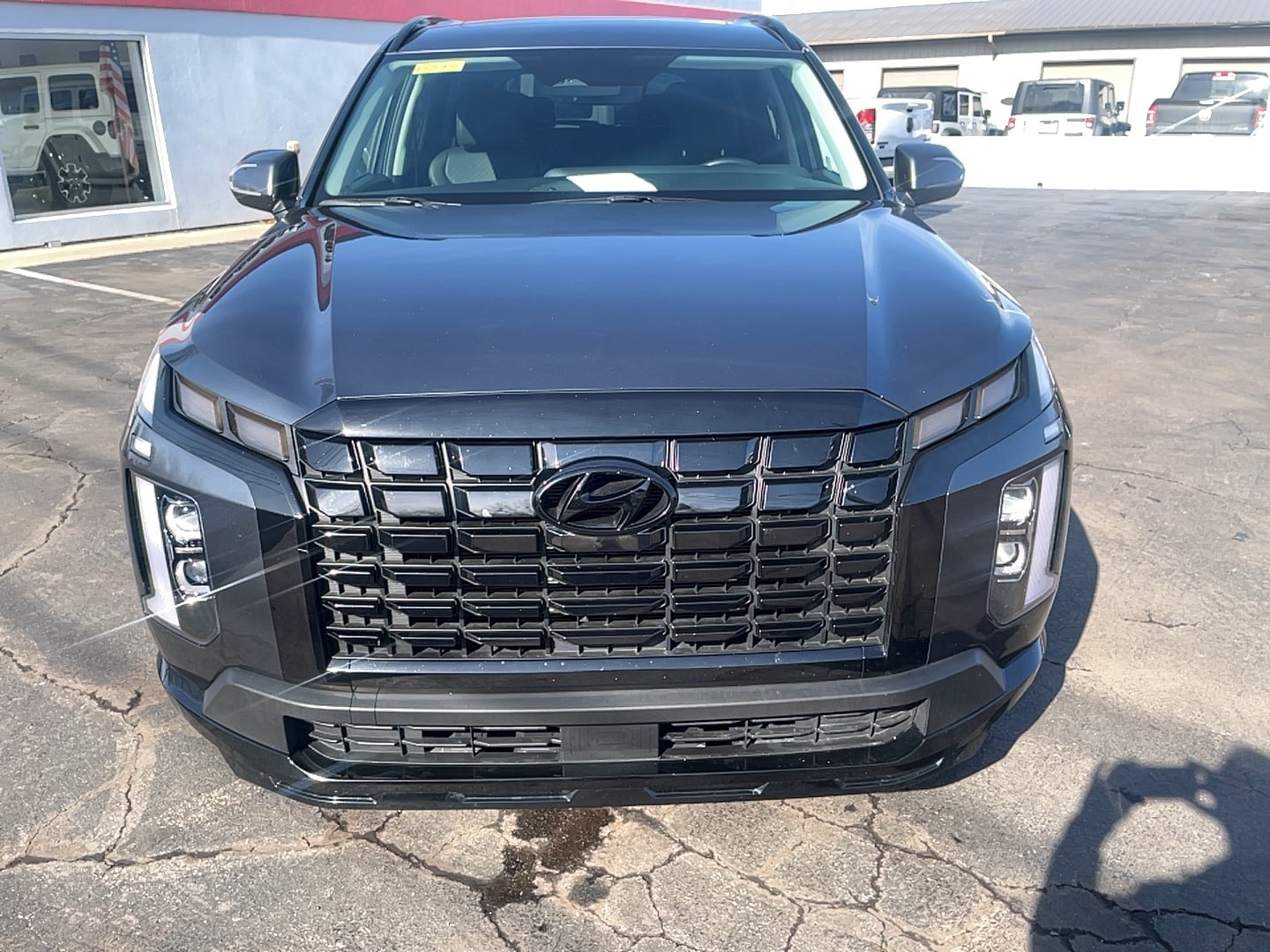 Used 2024 Hyundai Palisade XRT with VIN KM8R3DGEXRU714002 for sale in Batesville, IN