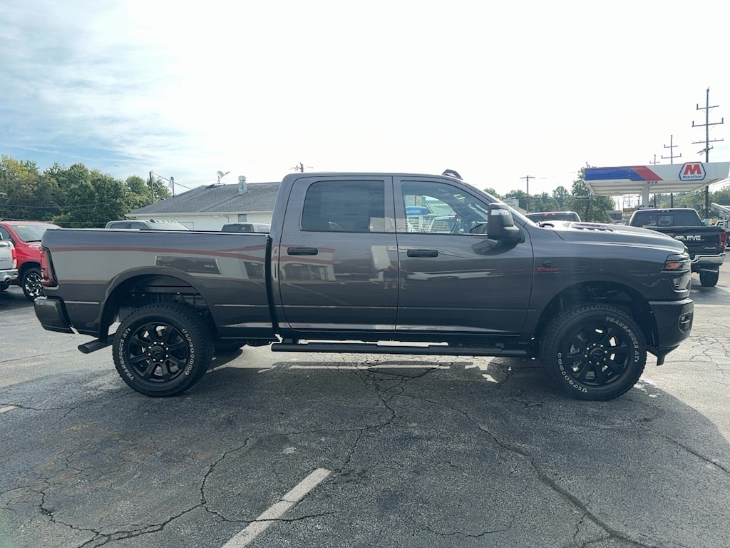 New 2026 Ram 2500 BLACK EXPRESS CREW CAB 4X4 6'4 BOX Pickup