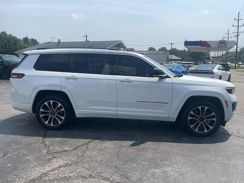 Used 2023 Jeep Grand Cherokee L Overland 4WD Sport Utility Vehicles
