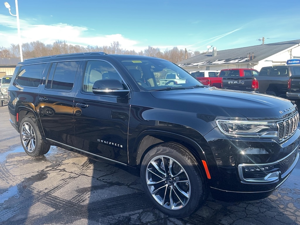 Used 2024 Jeep Wagoneer L Series III 4WD Sport Utility Vehicles