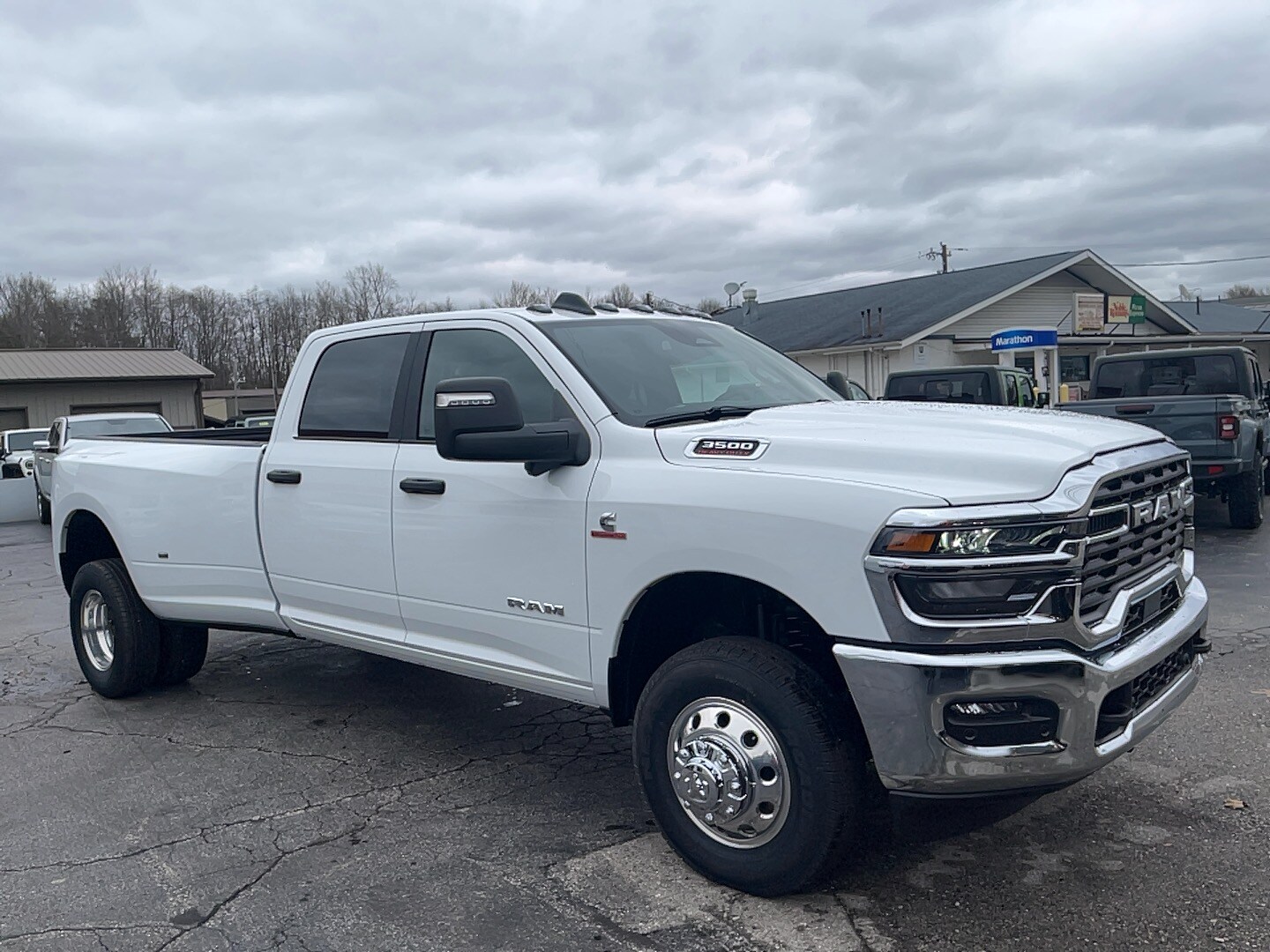 2026 Ram 3500 Big Horn photo 3