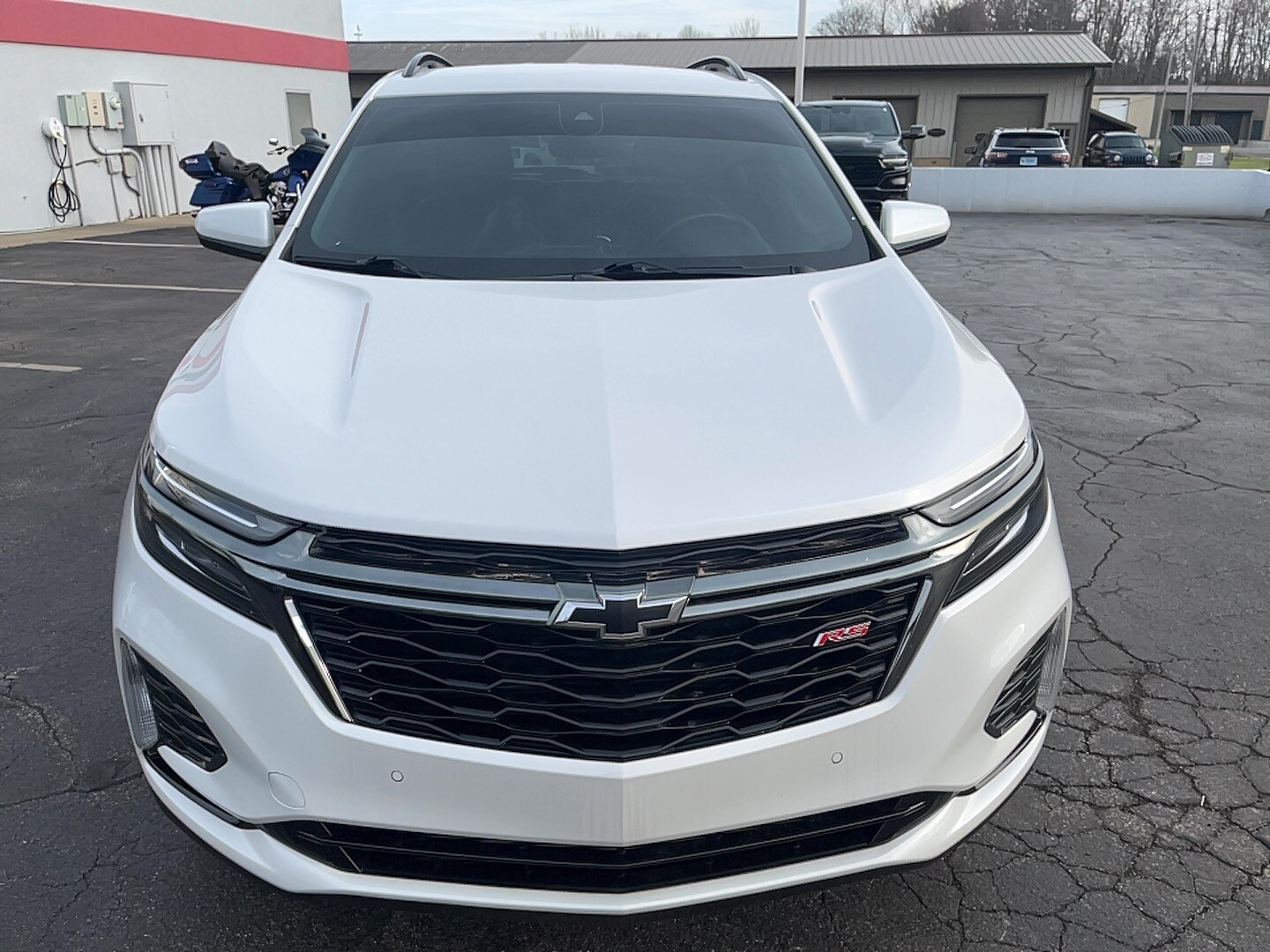 Used 2022 Chevrolet Equinox RS with VIN 3GNAXMEV5NS166730 for sale in Batesville, IN